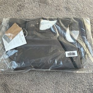 NWT - Kyte Baby Charcoal 1.0TOG Sleep bag (Size Small)